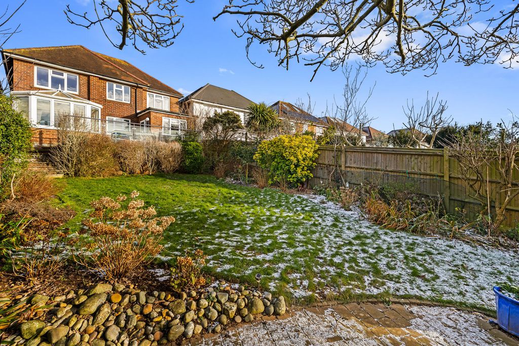 Property photo 2 of 18 Rear Garden