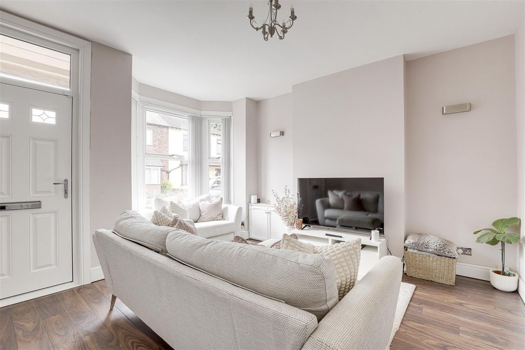 Property photo 3 of 14 31.Jpg