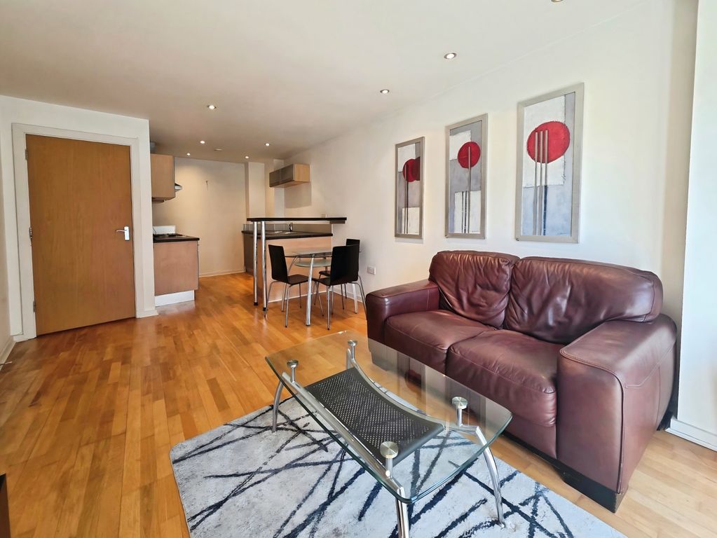 Property photo 3 of 11