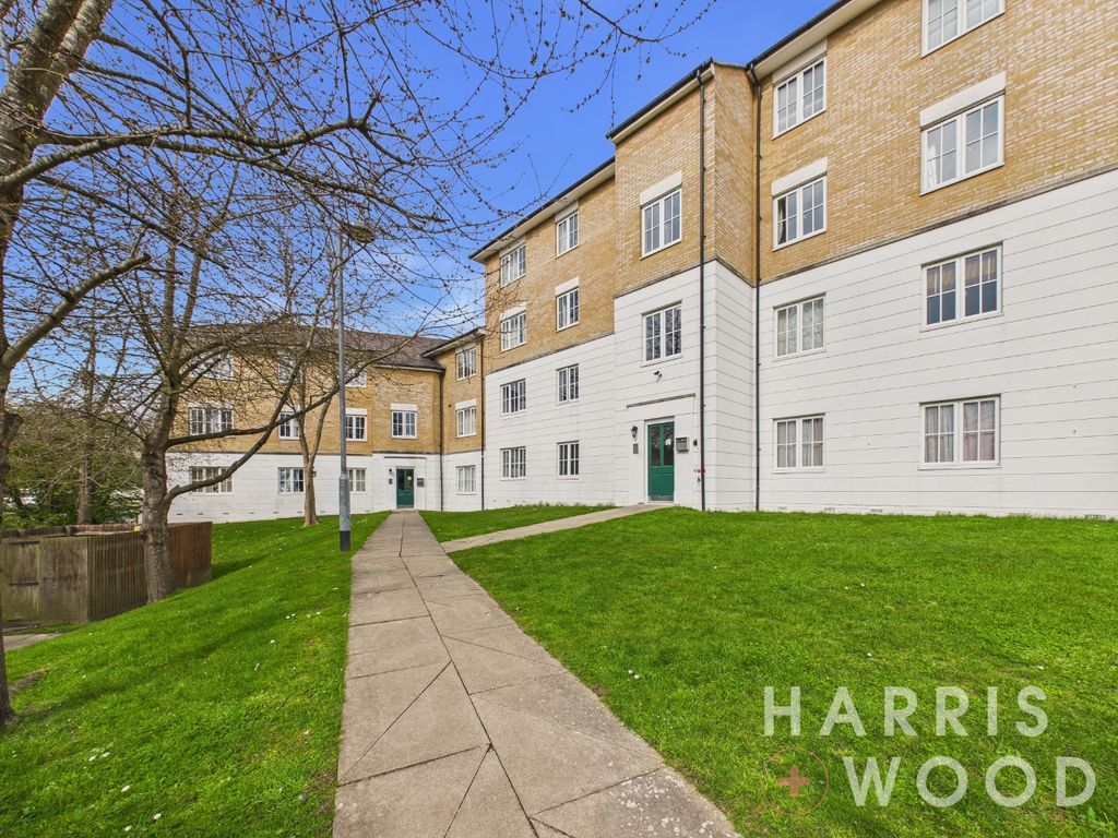 Property photo 1 of 15 5013590