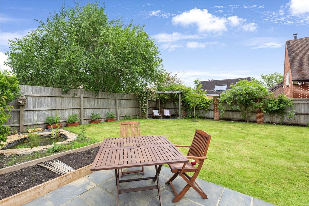 Property photo 3 of 18 Picture No. 05