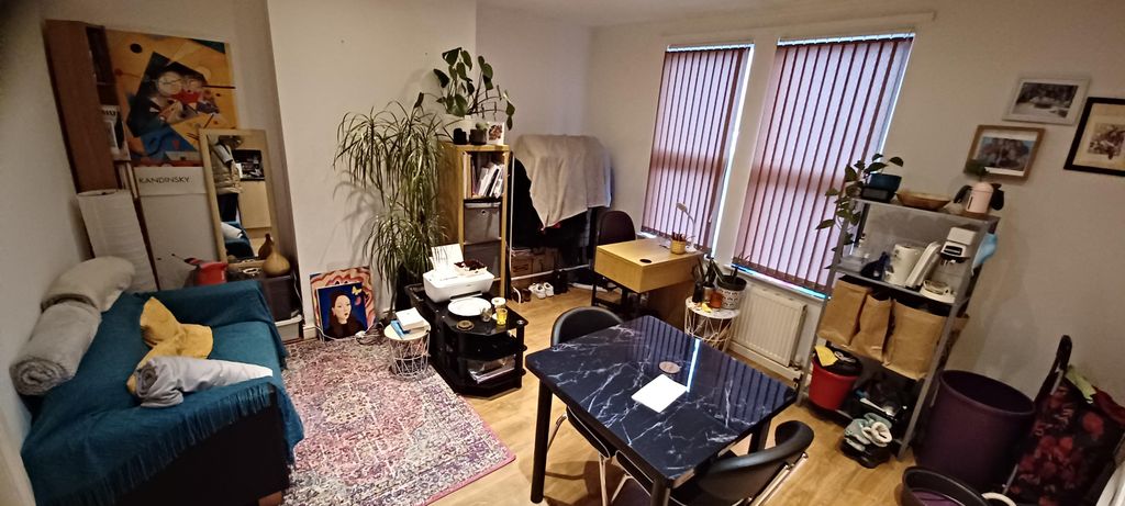 Property photo 2 of 6
