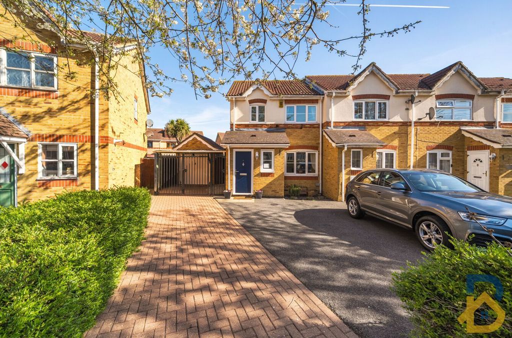 Property photo 1 of 15