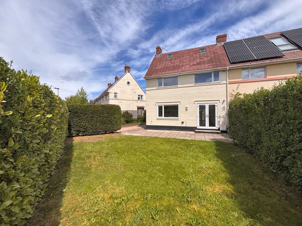 Property photo 2 of 13