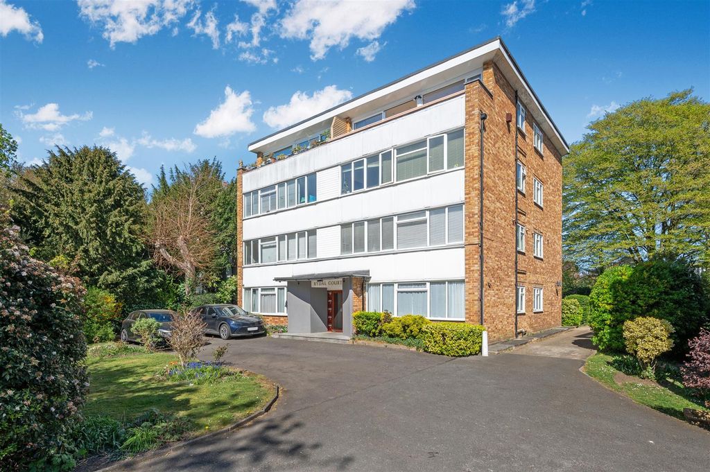 Property photo 1 of 12 Rydal Court, 8-53.Jpg