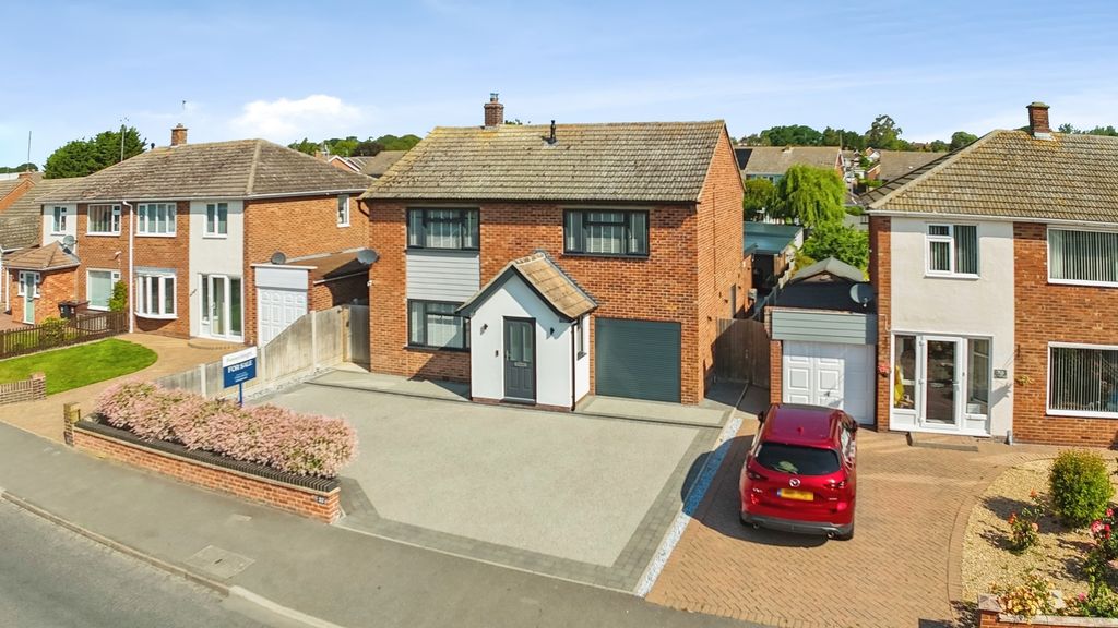 Property photo 1 of 40 Pbox-Img.Jpg