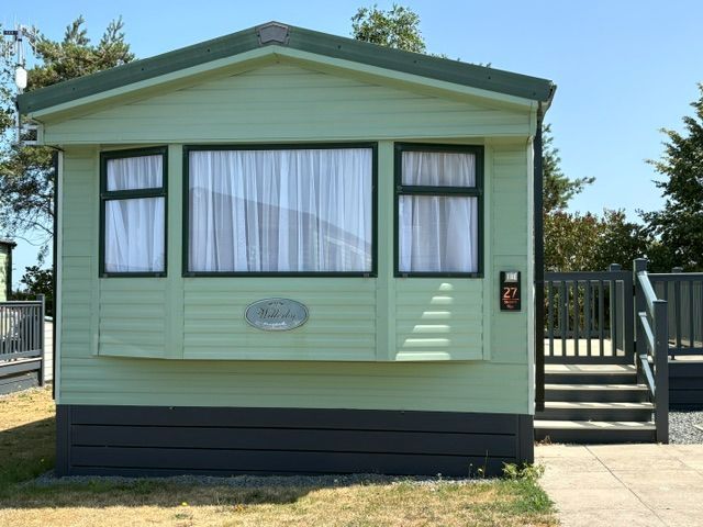 Property photo 2 of 9
