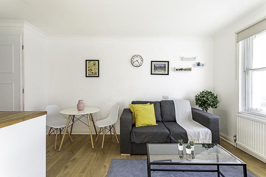 Property photo 2 of 12 Jat