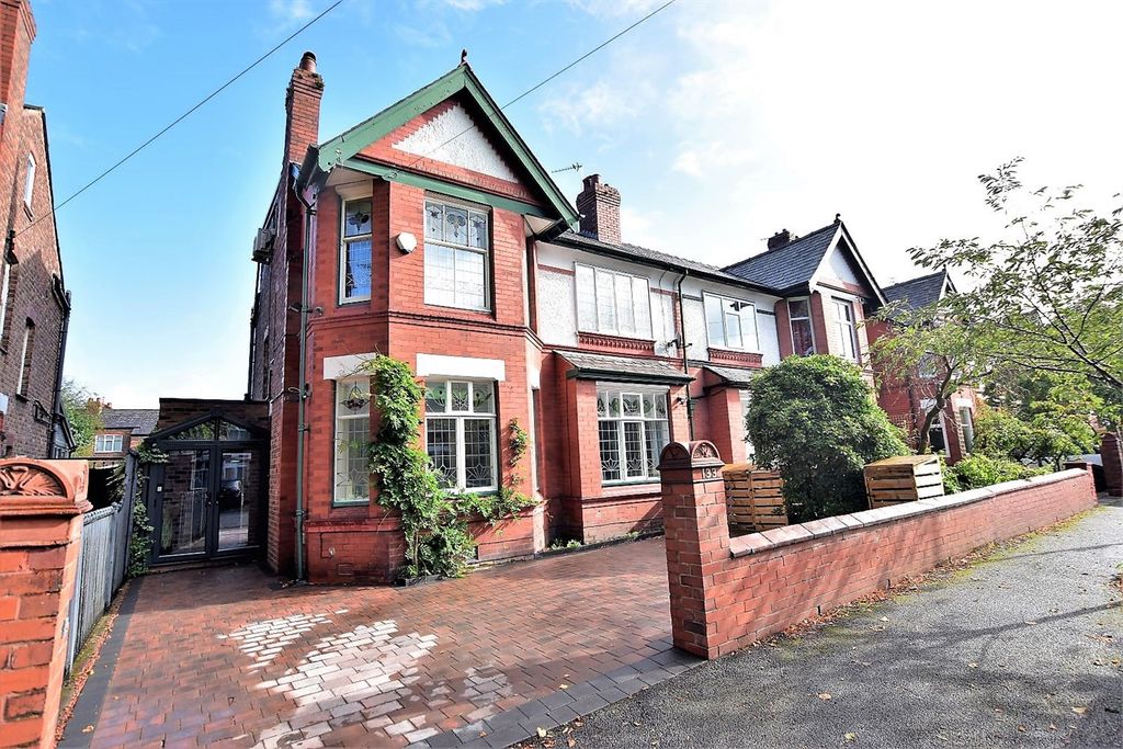 Property photo 1 of 27 (Main)