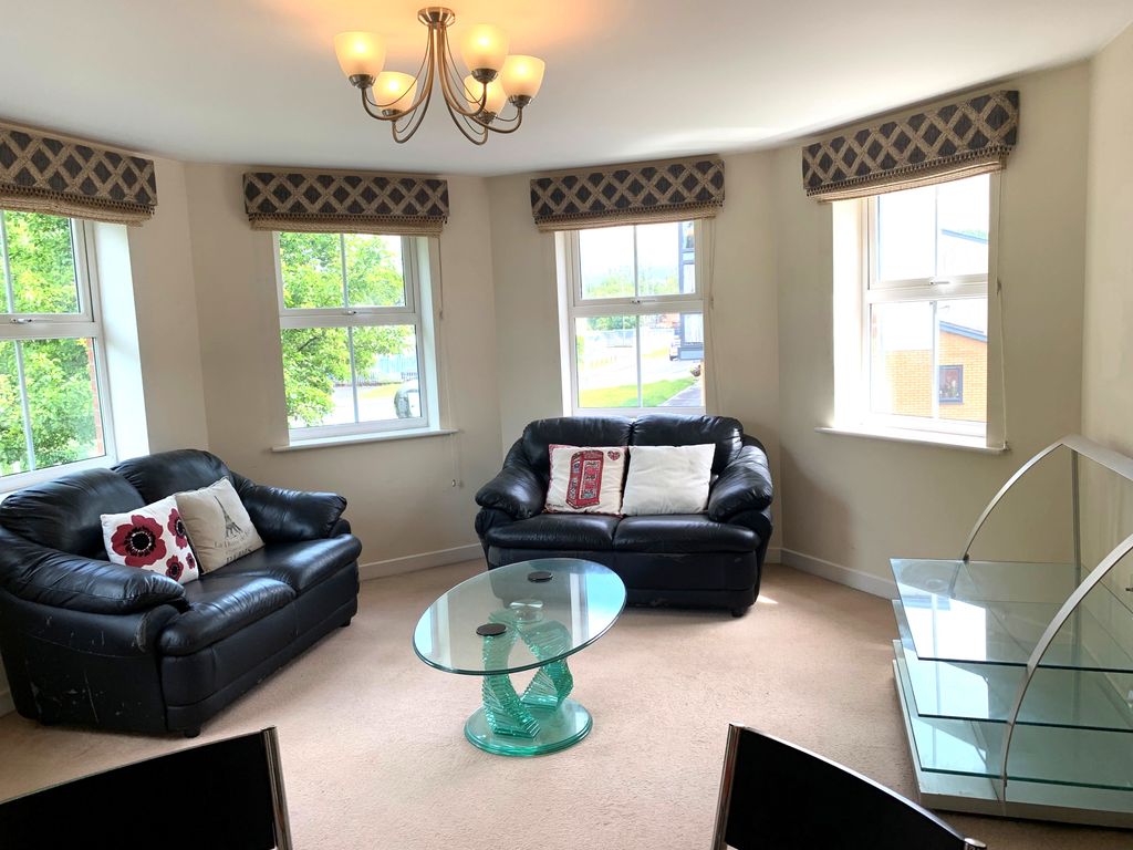 Property photo 3 of 7 E2