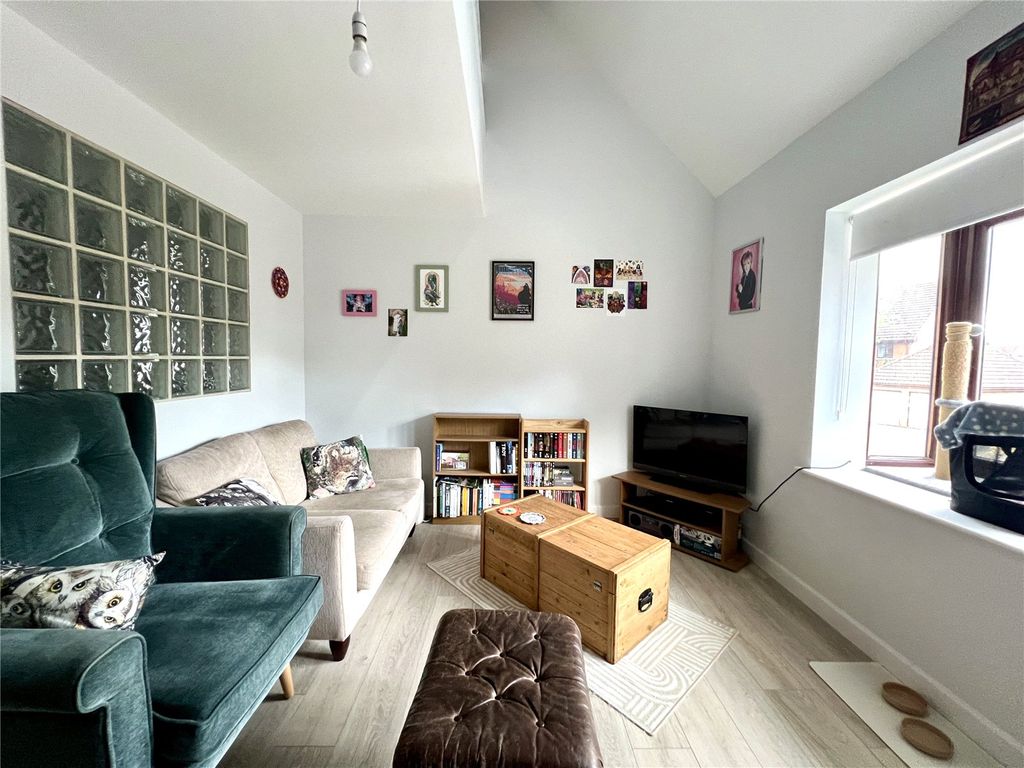 Property photo 2 of 8 Reception Room