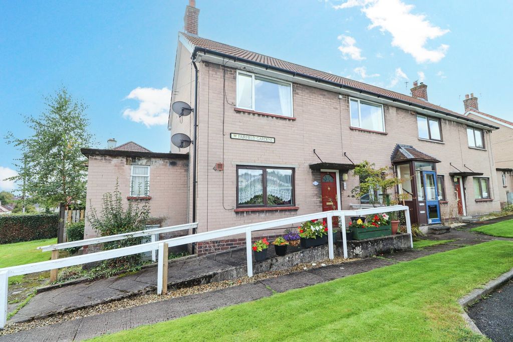 Property photo 1 of 10 External