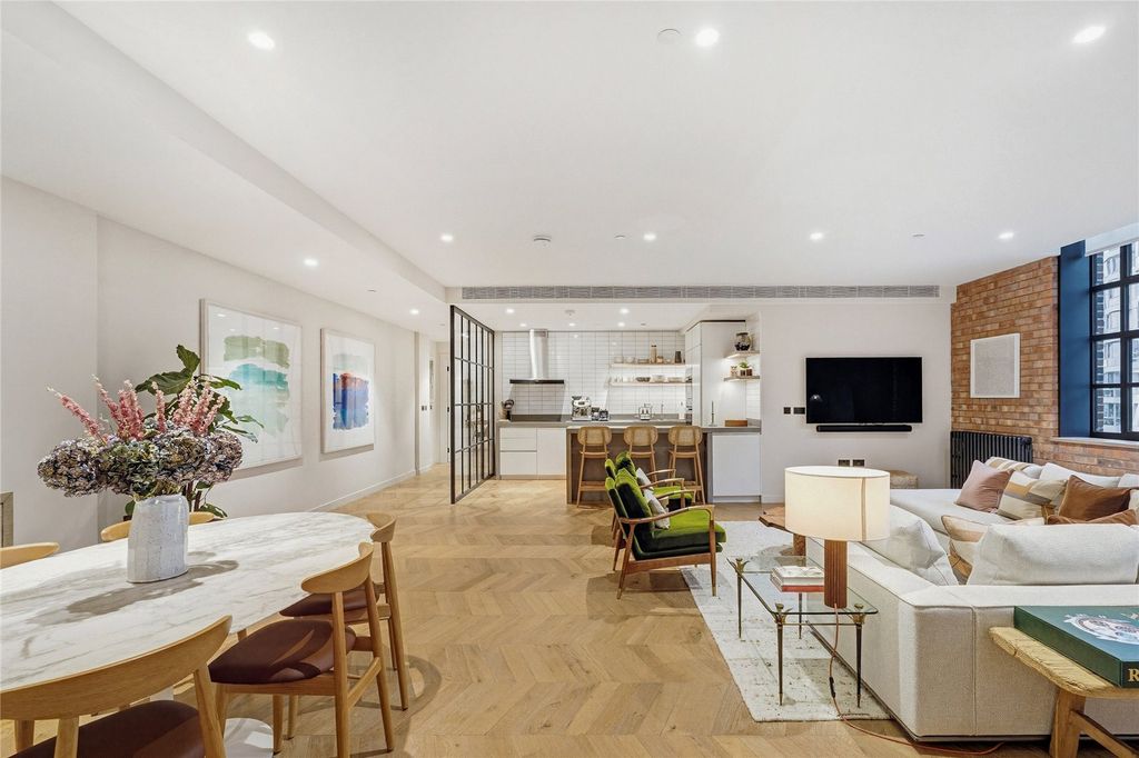 Property photo 2 of 14 Picture No. 47