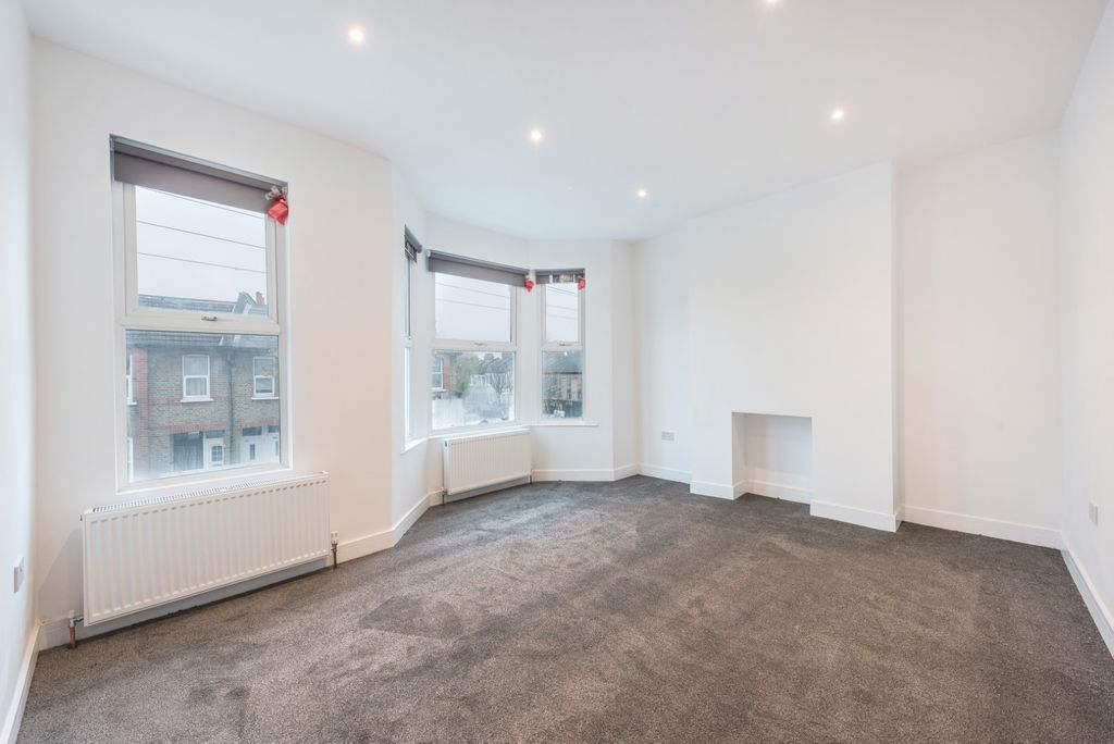 Property photo 2 of 9 Reception Room