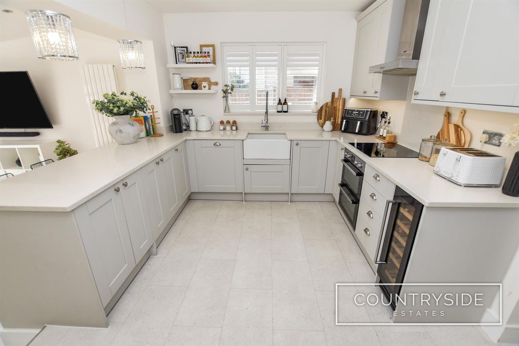 Property photo 3 of 24 Open Plan Kitchen / Family Room