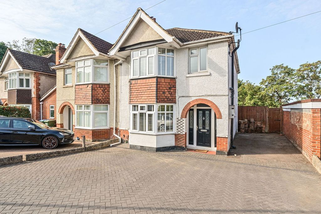 Property photo 1 of 22