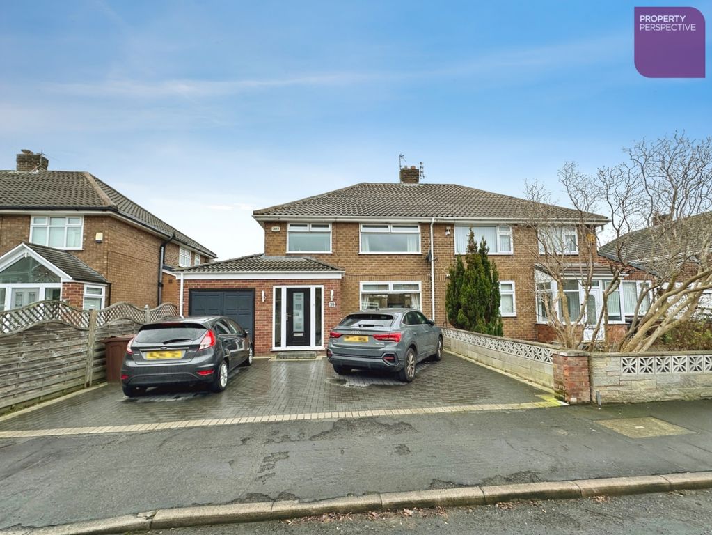 Property photo 1 of 15 External