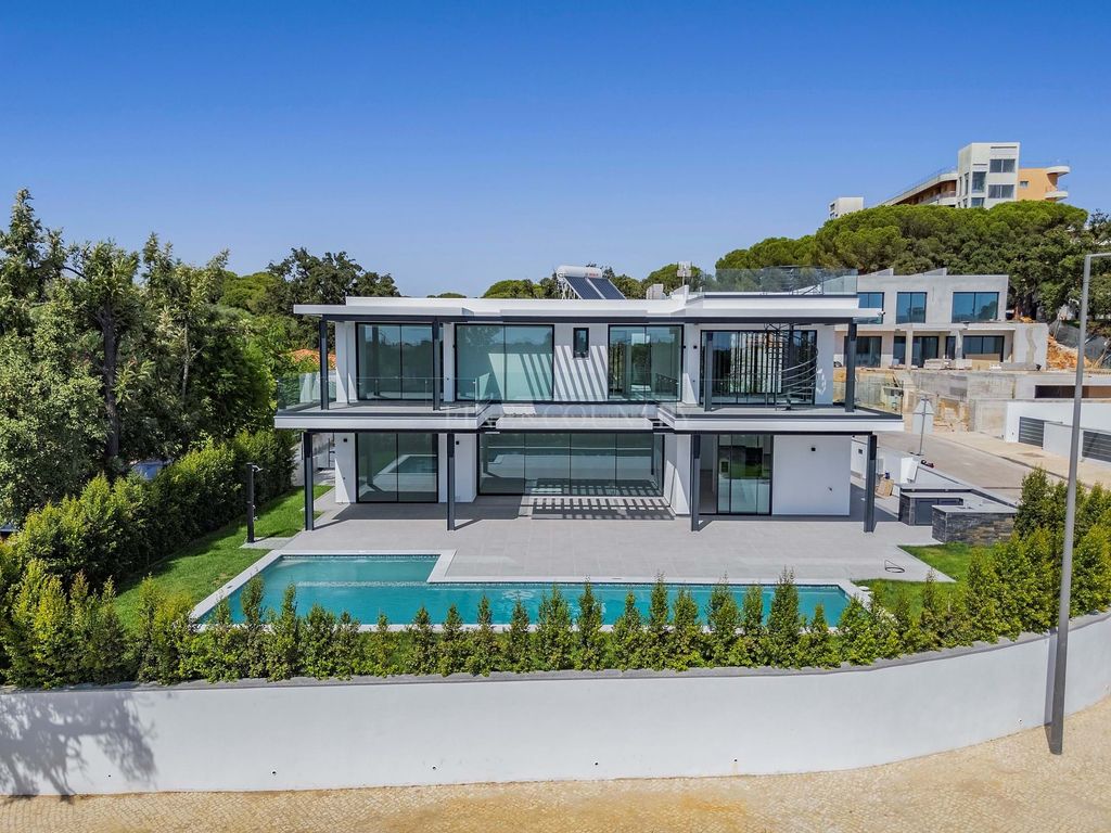 Property photo 2 of 30