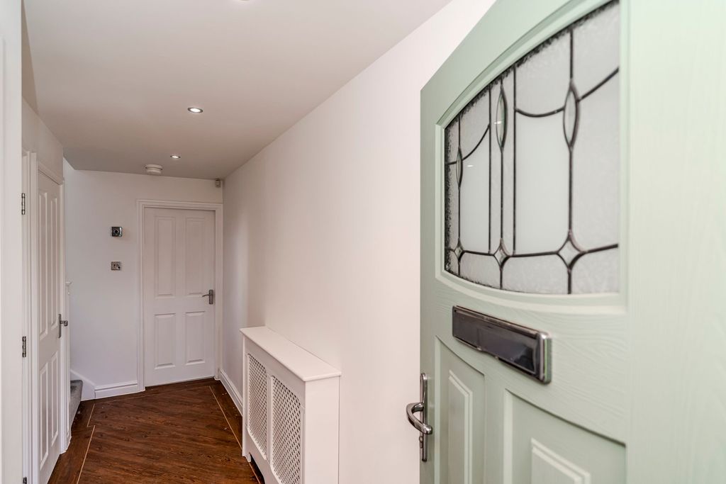 Property photo 2 of 52 Photo 47