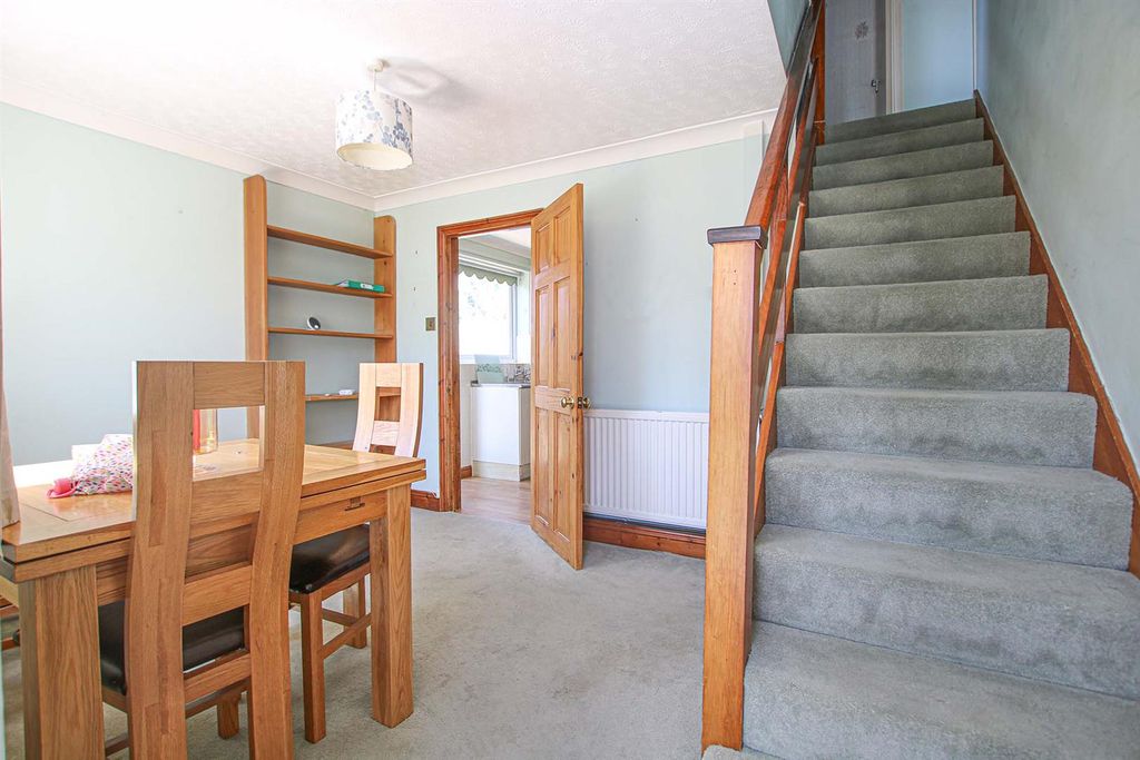 Property photo 3 of 11 Img_5547.Jpg
