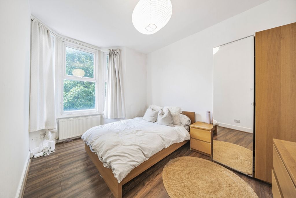 Property photo 2 of 12 1208432 (8)