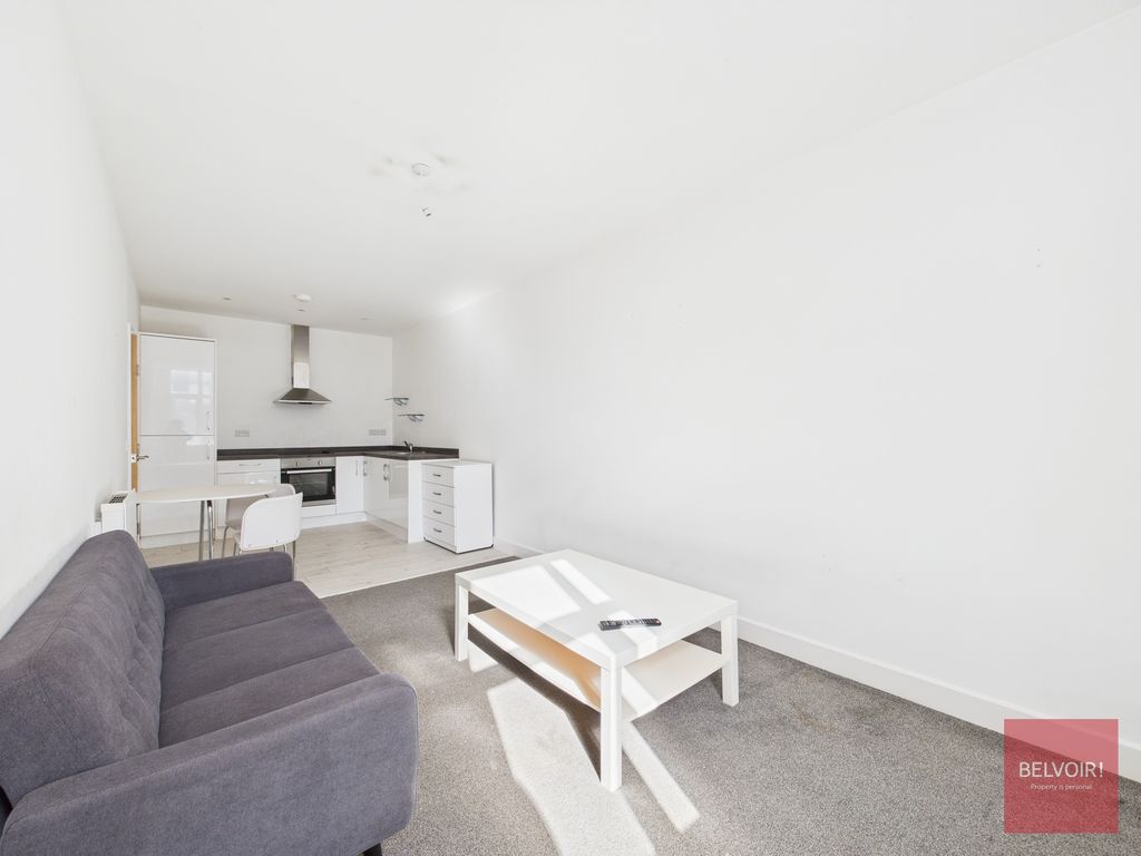 Property photo 2 of 8