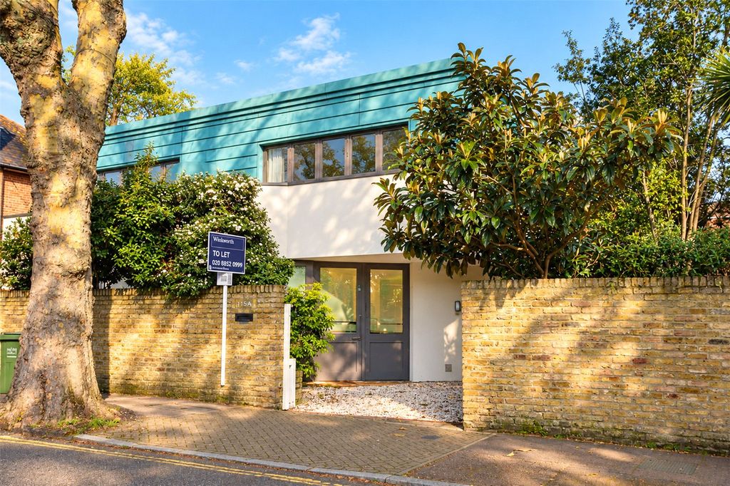 Property photo 1 of 11 Picture No. 17