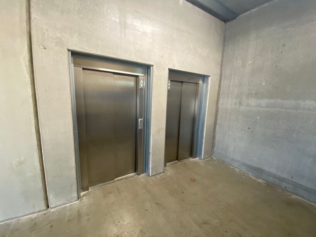 Property photo 3 of 3