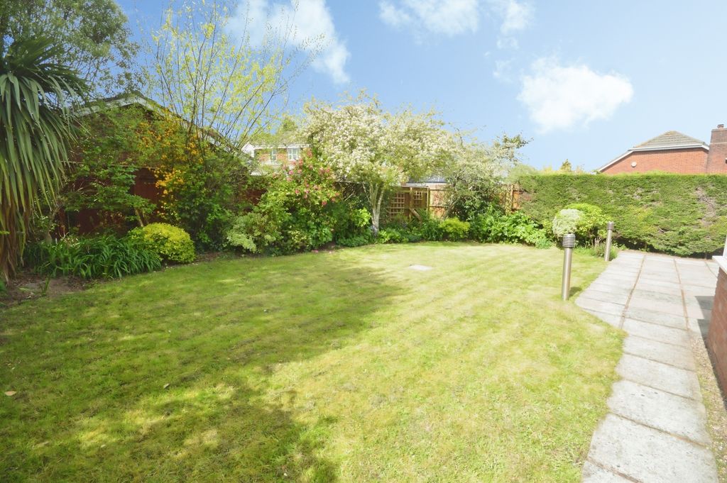 Property photo 3 of 30 Picture No. 38