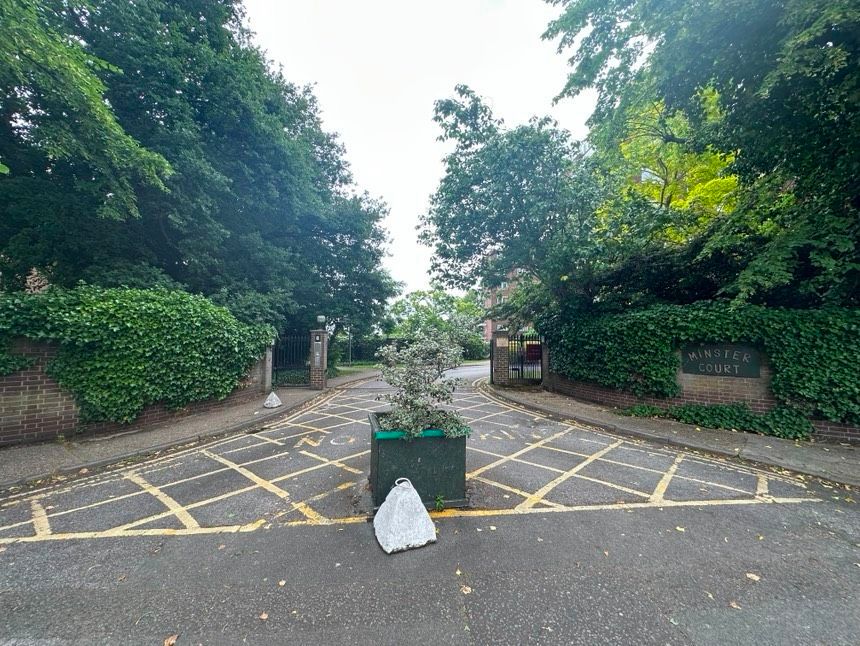 Property photo 1 of 22