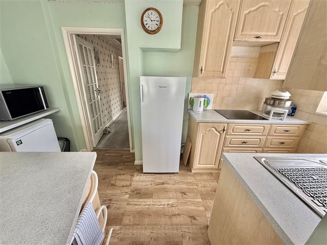 Property photo 3 of 13 Kitchen