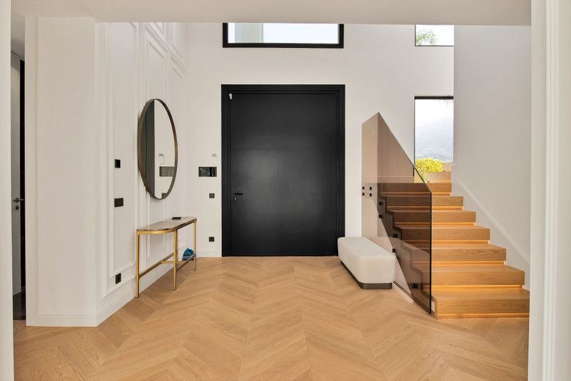 Property photo 2 of 60