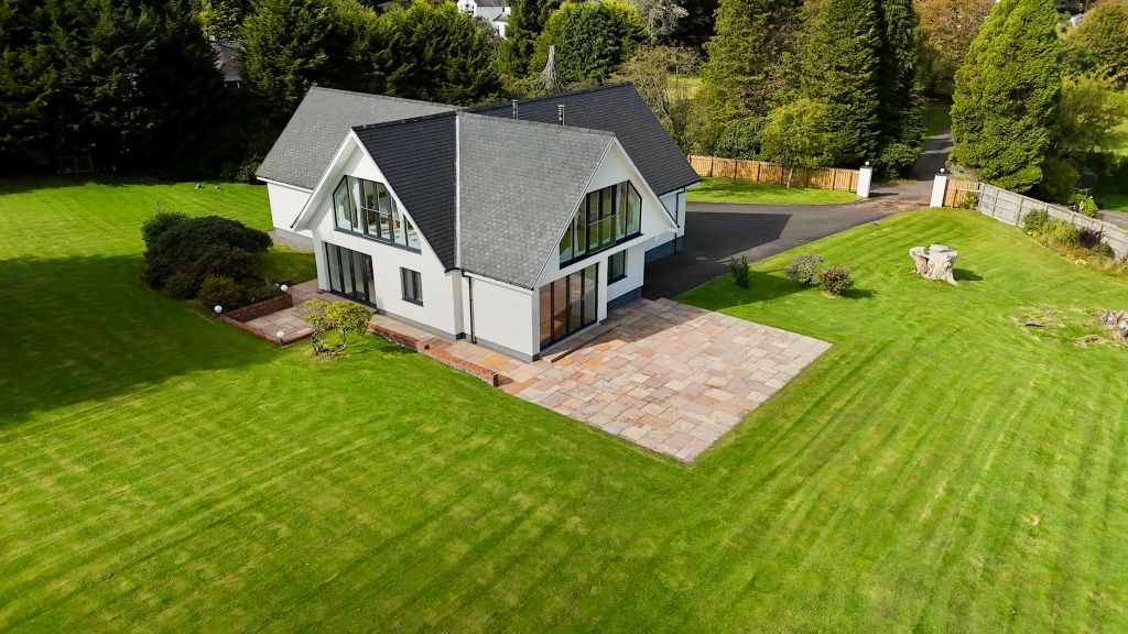 Property photo 1 of 20