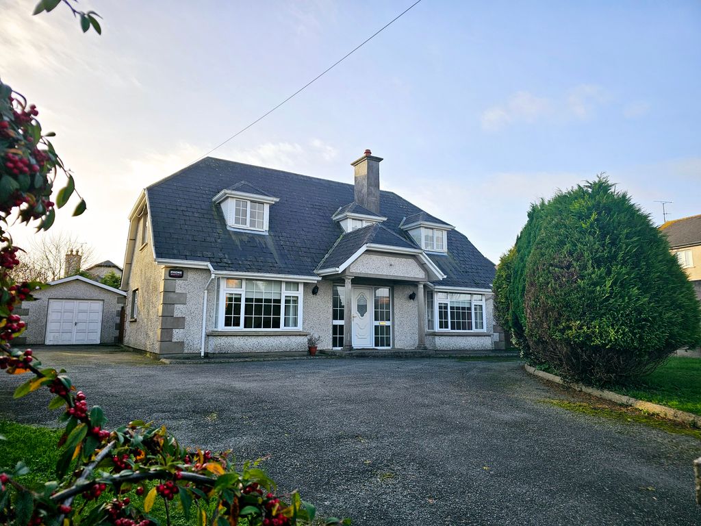 Property photo 1 of 30
