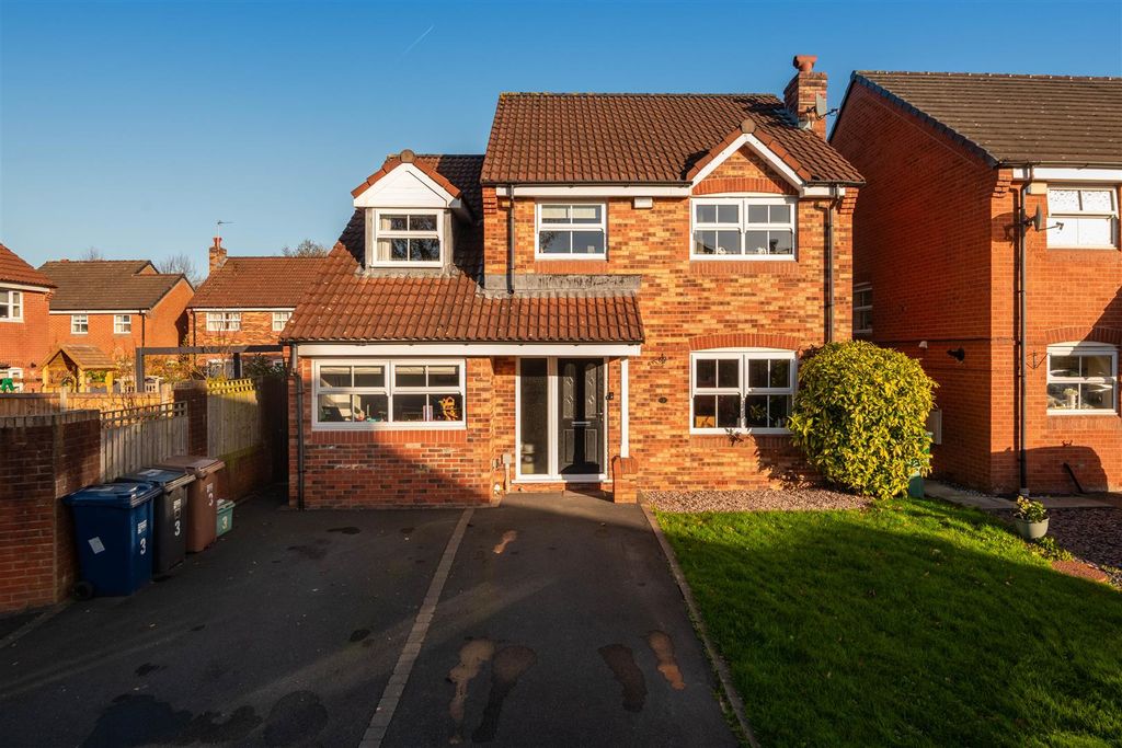 Property photo 1 of 20 Front Ecternal