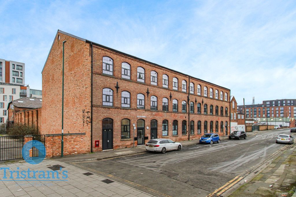 Property photo 1 of 10