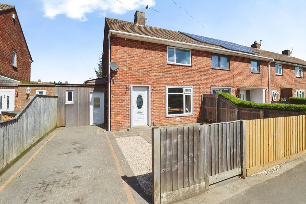 Property photo 1 of 11