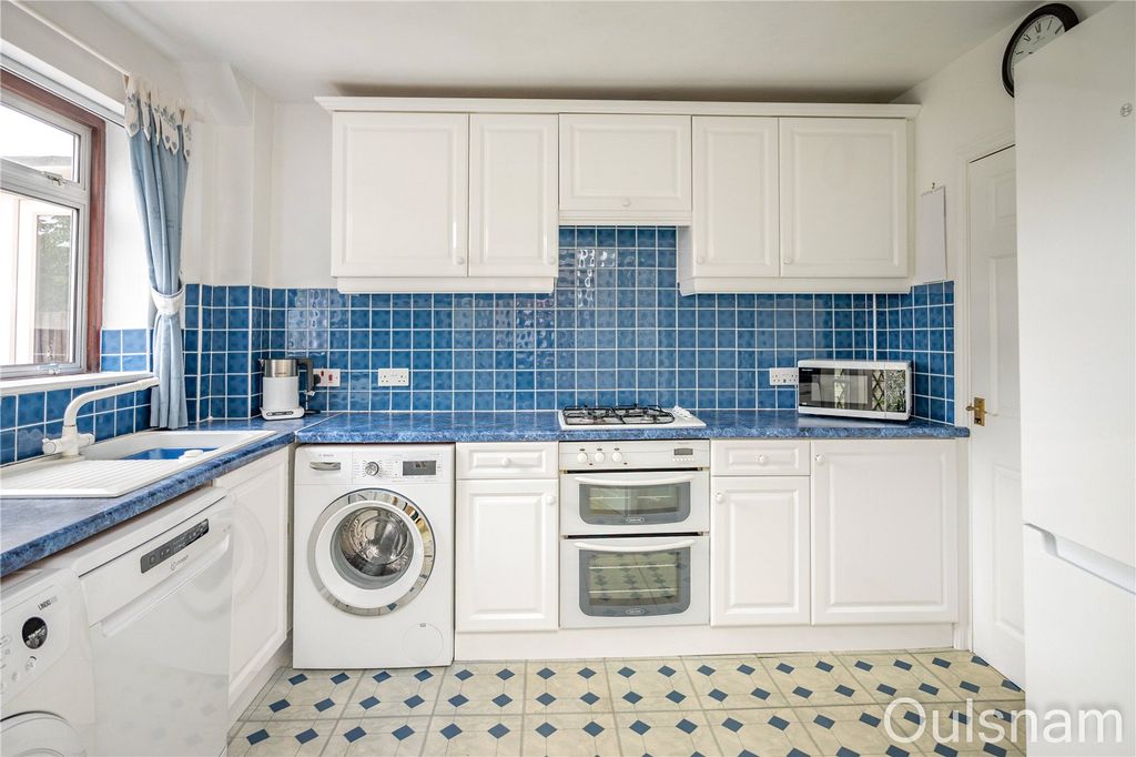 Property photo 3 of 20 Picture No. 10