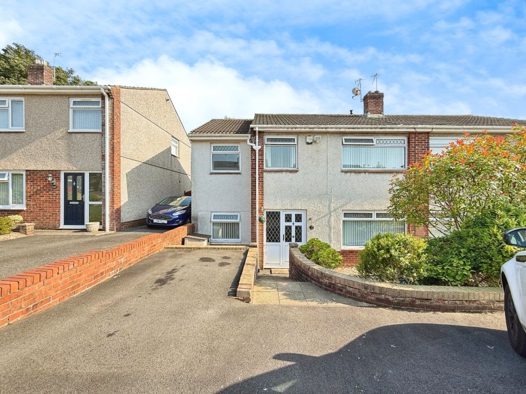 Property photo 2 of 24 4428095