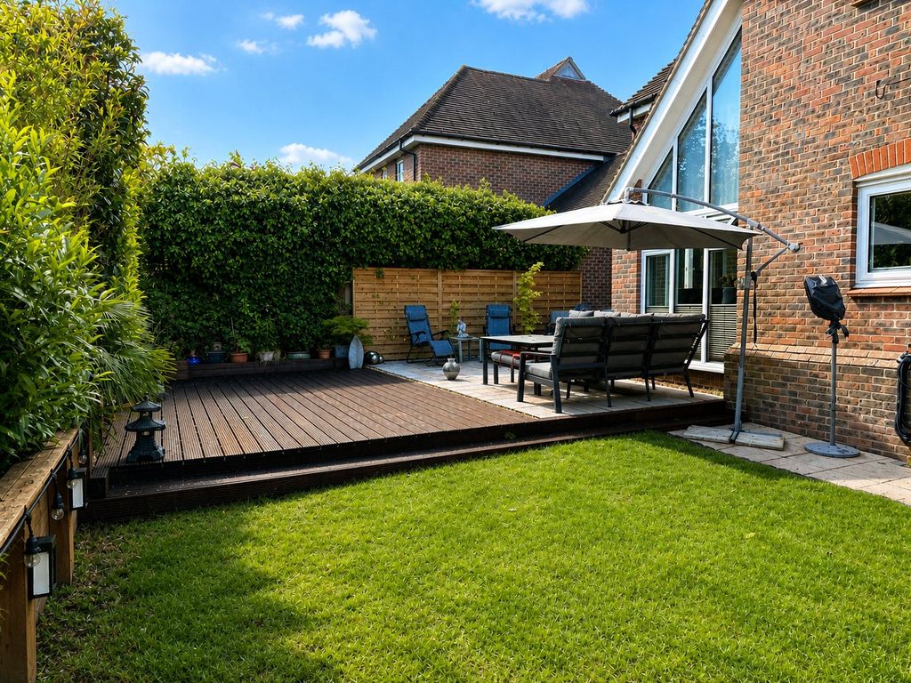 Property photo 2 of 16 Picture No. 26
