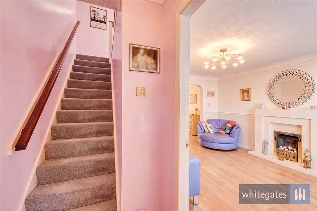 Property photo 2 of 37 Picture No. 03