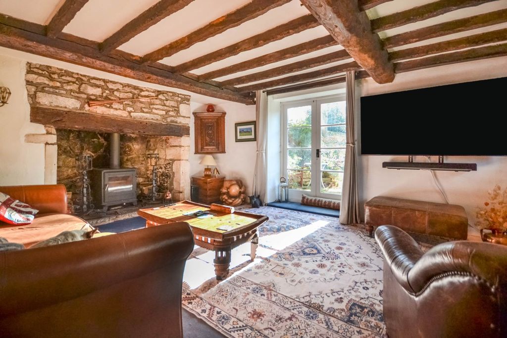 Property photo 3 of 30