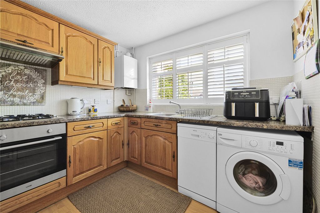 Property photo 3 of 15 Picture No. 28