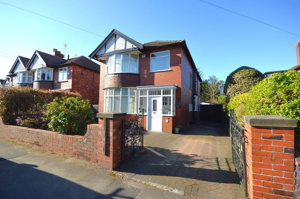 Property photo 1 of 39