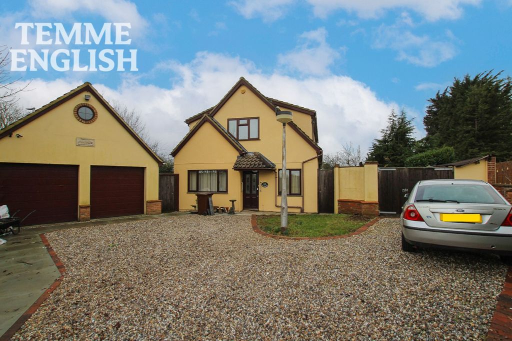 Property photo 1 of 28