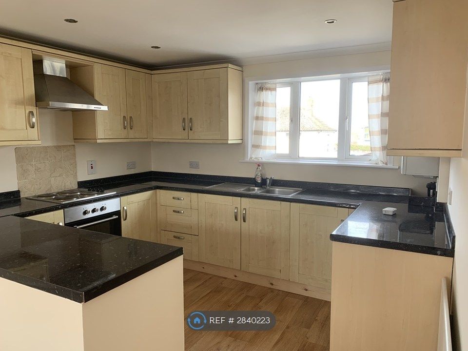 Property photo 3 of 23 Open Plan Kitchen - 3.30m x 2.75m