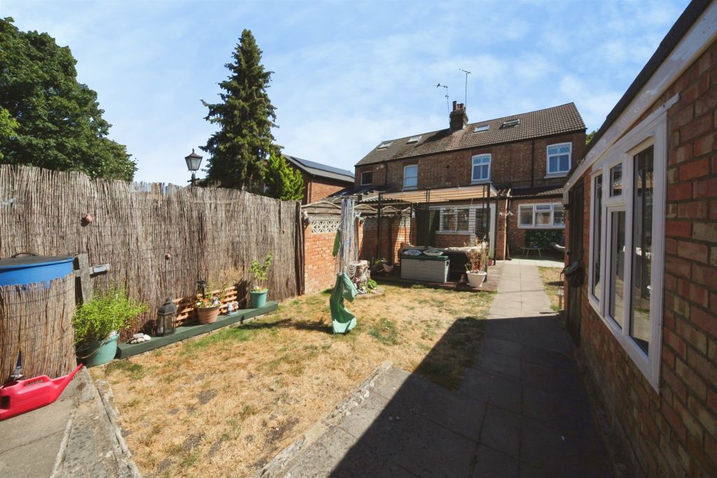 Property photo 3 of 14
