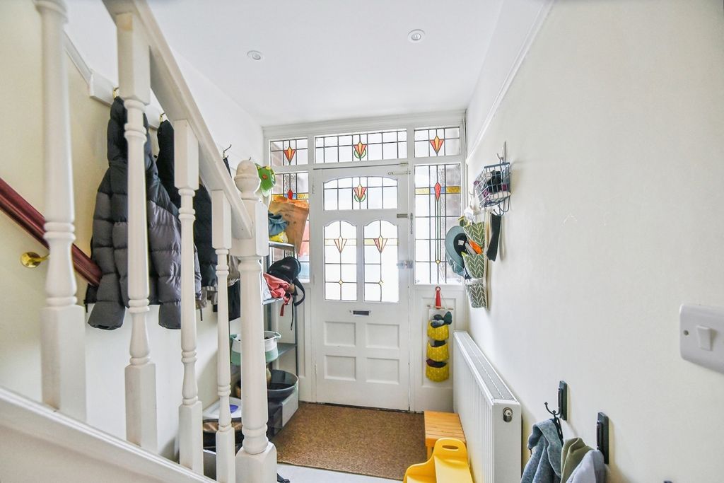 Property photo 3 of 15 Pbox-Img.Jpg