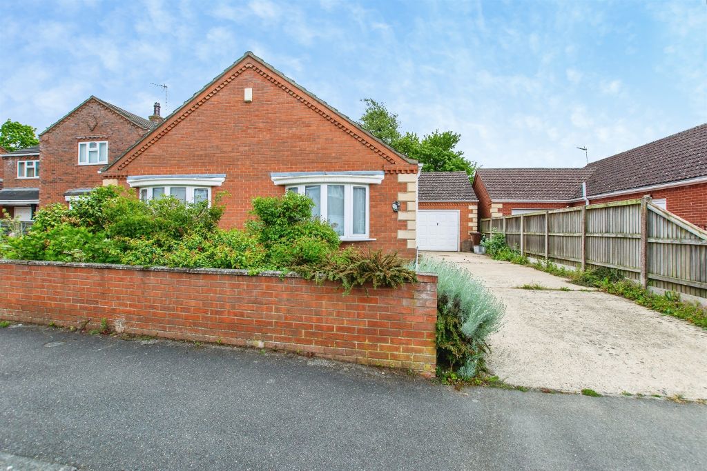 Property photo 2 of 16