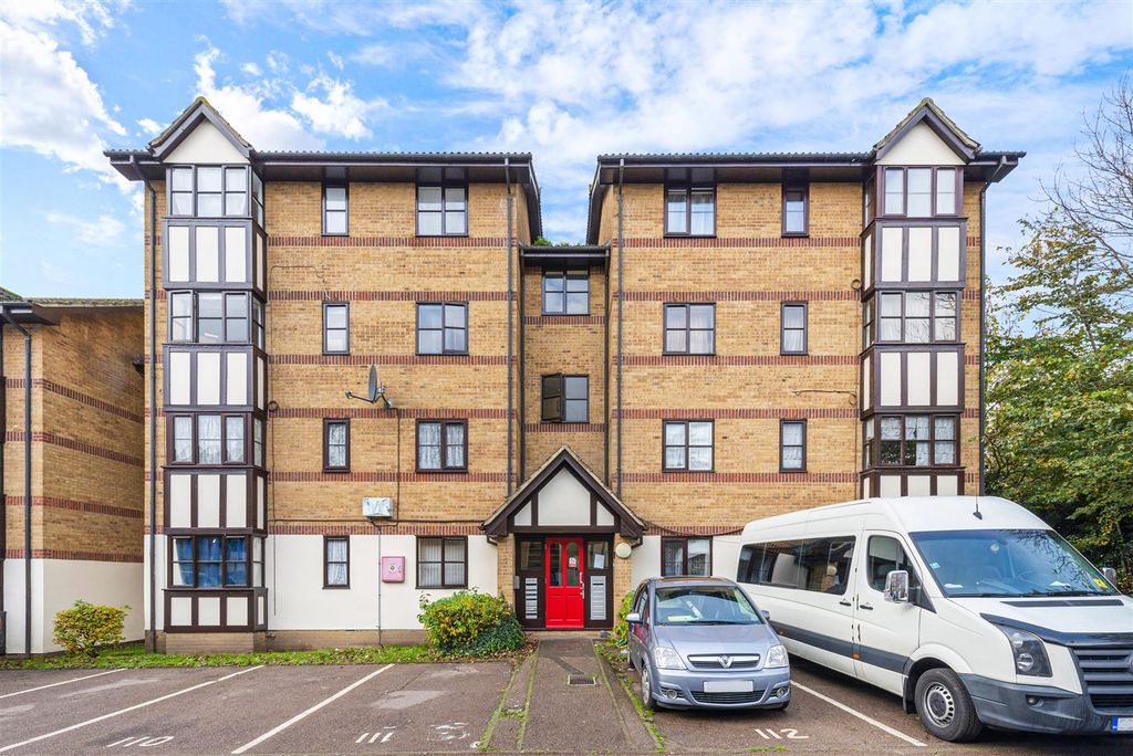 Property photo 2 of 8 41964_Hi_Res (12).Jpg